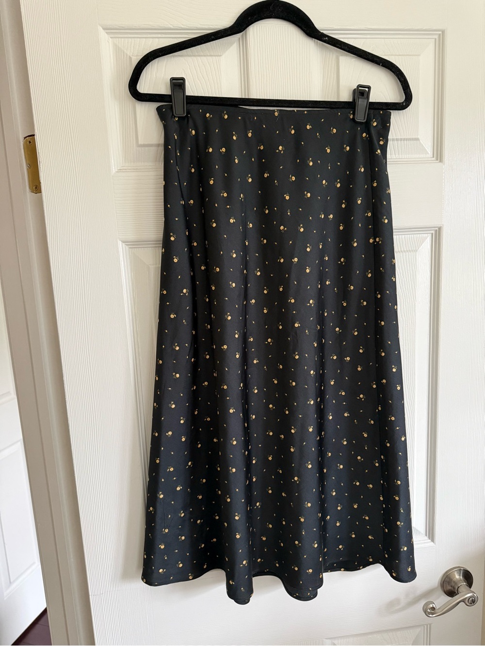 Abercrombie Black Midi Skirt with Floral Print